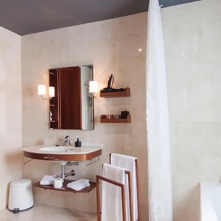 Bypillow Lorena Adults Recommended Hotel Málaga