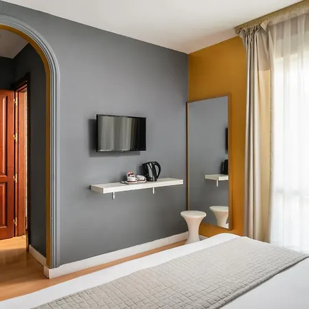 Bypillow Lorena Adults Recommended Hotel Málaga