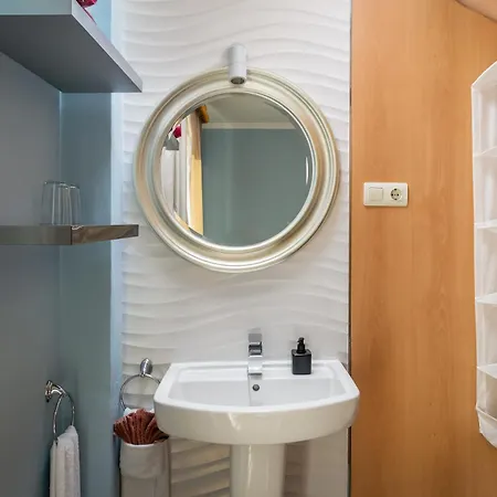 Bypillow Lorena Adults Recommended 2* Málaga