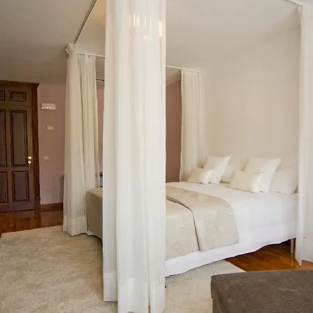 Bypillow Lorena Adults Recommended 2* Málaga