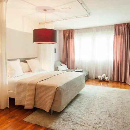 Bypillow Lorena Adults Recommended 2* Málaga