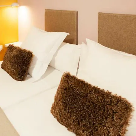 Bypillow Lorena Adults Recommended 2* Málaga